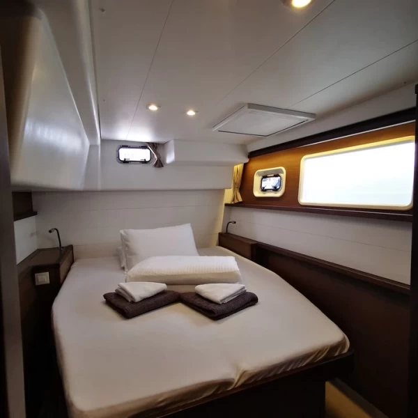 Miriam Lagoon 450 F - Q-Yacht preview