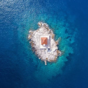 Lighthouses of Croatia – Legends of the Adriatic Light